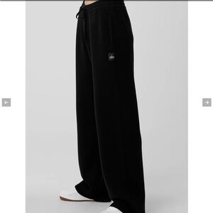 Alo Scholar Straight Leg Sweatpants